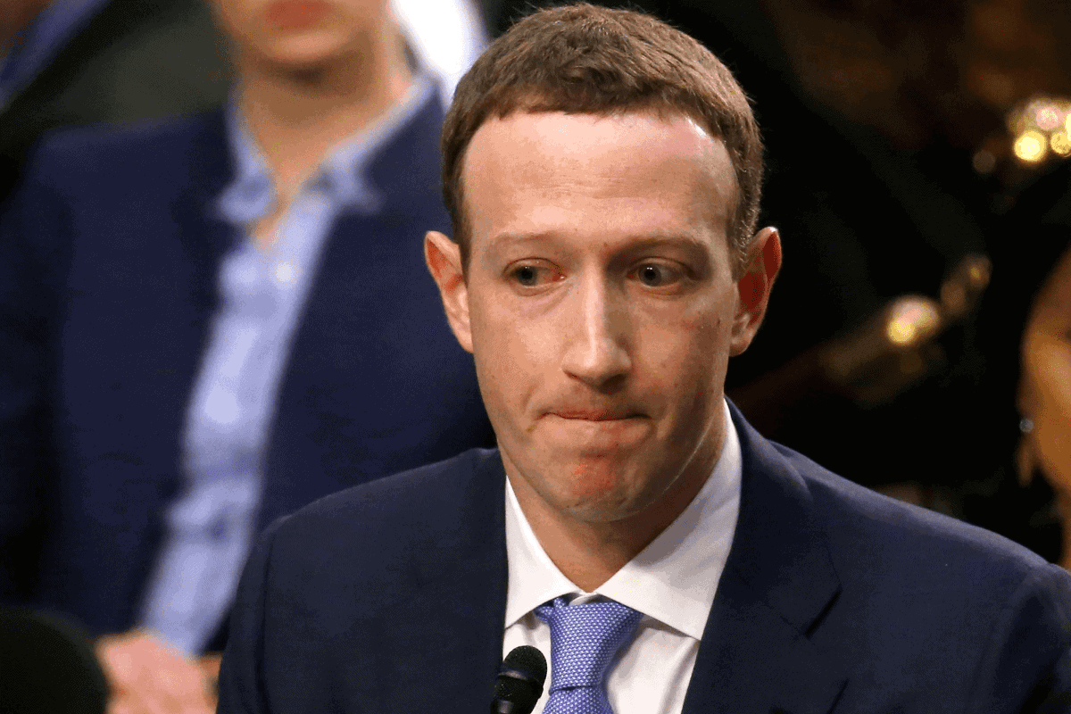 Facebook vazou informações de usuários para mais de 60 empresas
