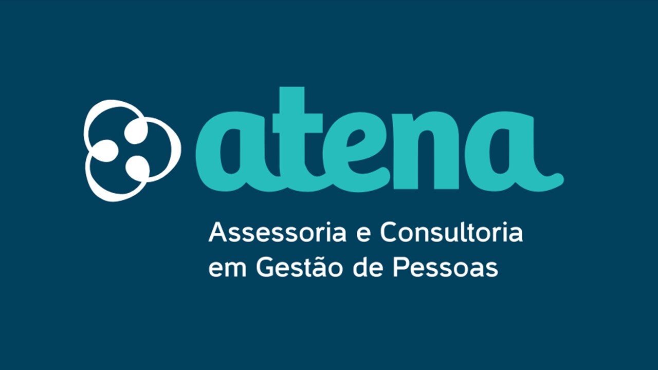 Logótipo da Atena, com ícone estilizado e texto “Assessoria e Consultoria em Gestão de Pessoas” sobre fundo azul.